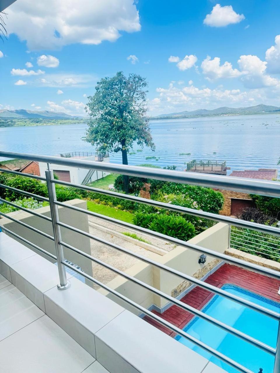 The Holiday House Harties Hartbeespoort Kültér fotó
